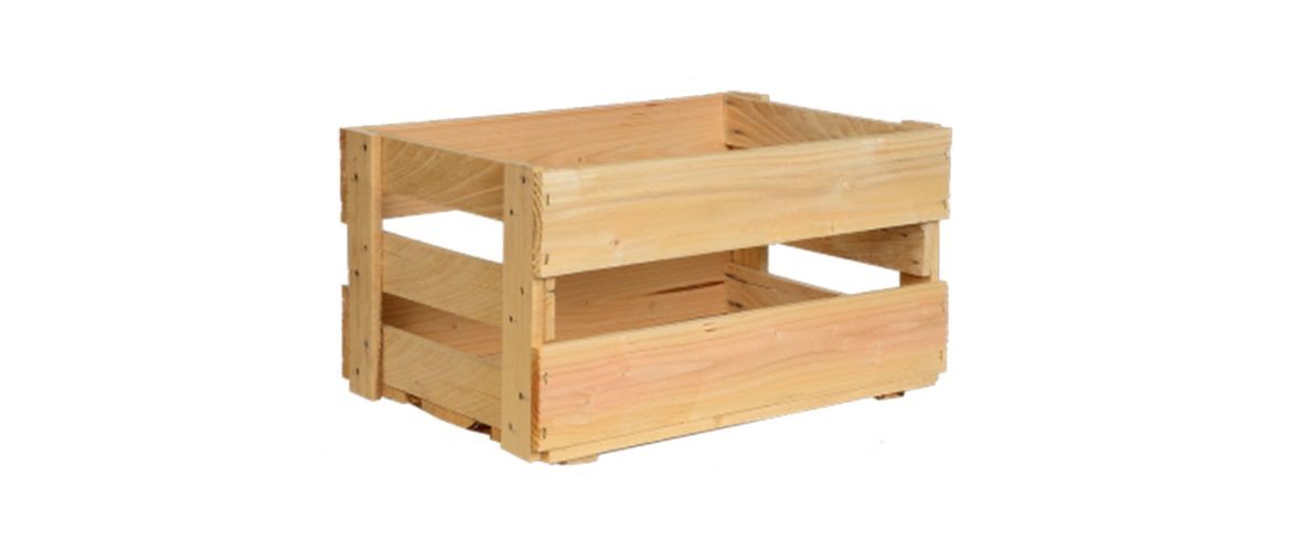 Gun construction shoot the nails in the wooden